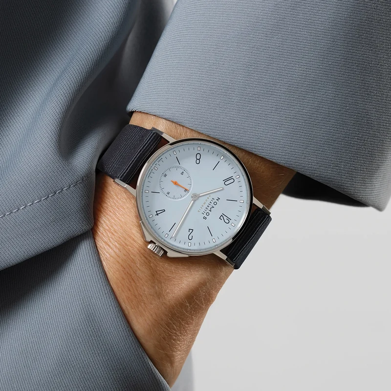 Ahoi Neomatik "Sky" Sapphire Back 36mm - Blue on Fabric Strap