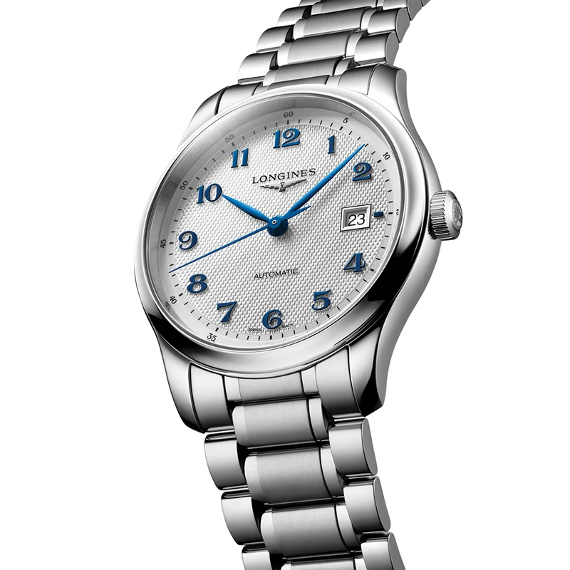 Master Collection 41mm - Silver on Bracelet