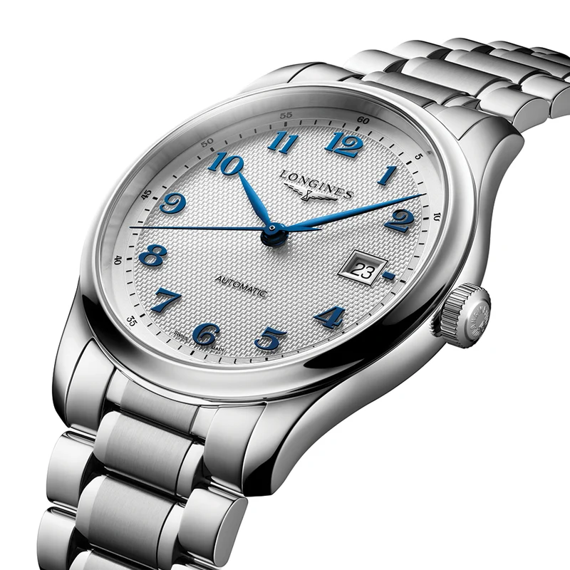 Master Collection 41mm - Silver on Bracelet