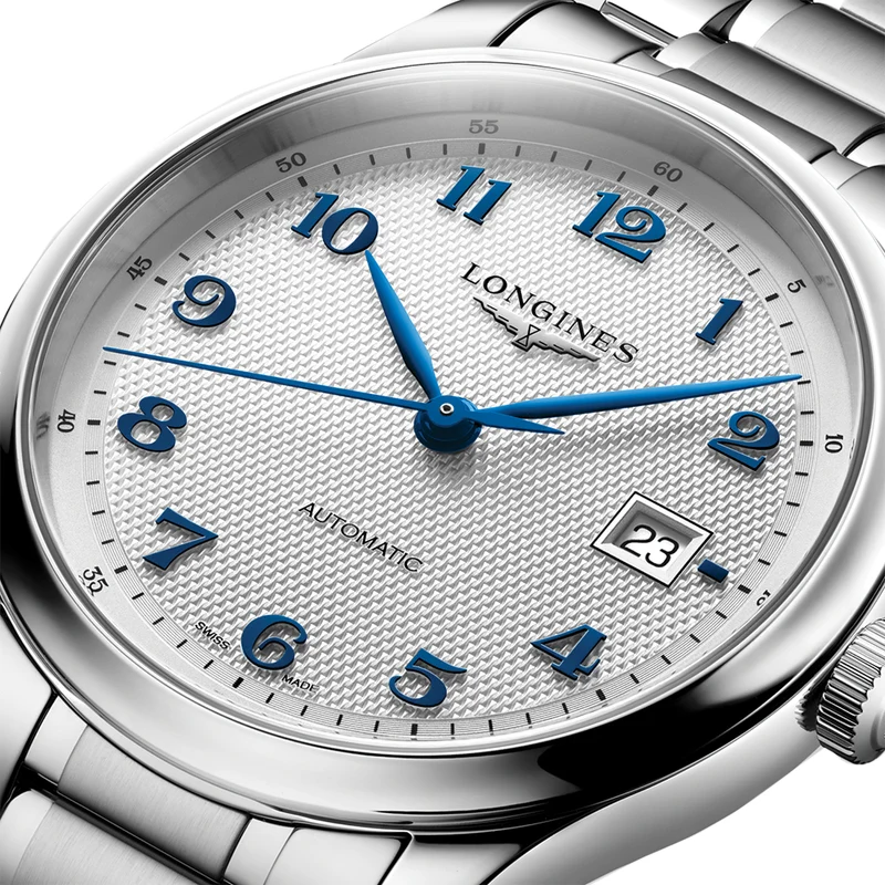 Master Collection 41mm - Silver on Bracelet
