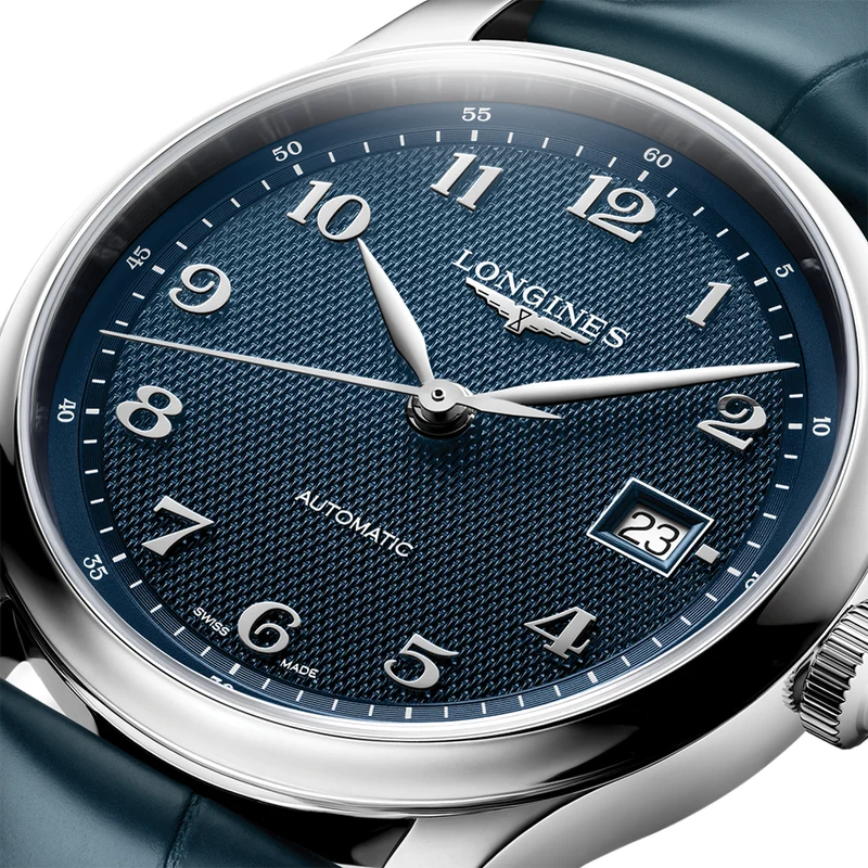 Master Collection 39mm - Blue on Leather Strap