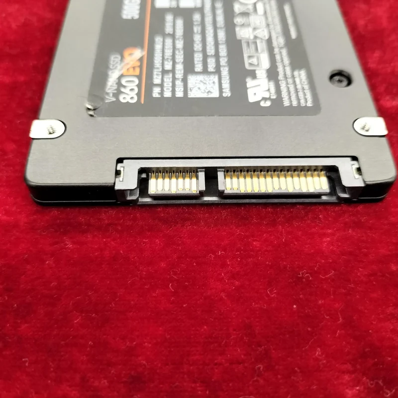 SAMSUNG SSD MZ-76E500
