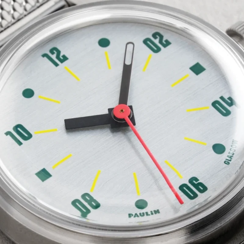 Neo A Auto 38mm - Brushed Aluminium on Bracelet