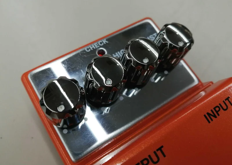 BOSS DS-1X Effektpedal
