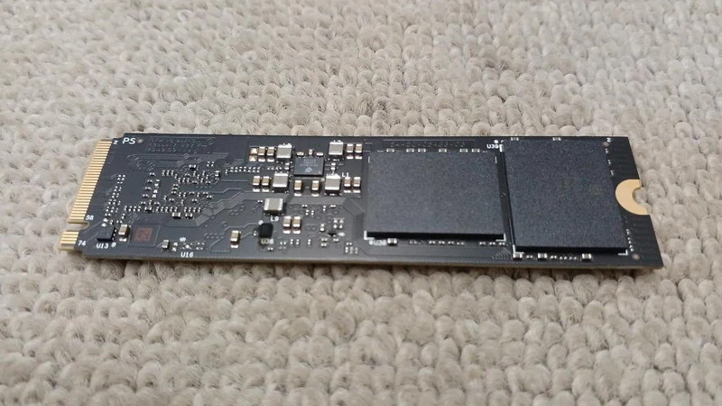 WESTERN DIGITAL SSD WDS400T1R0C-68BDK0