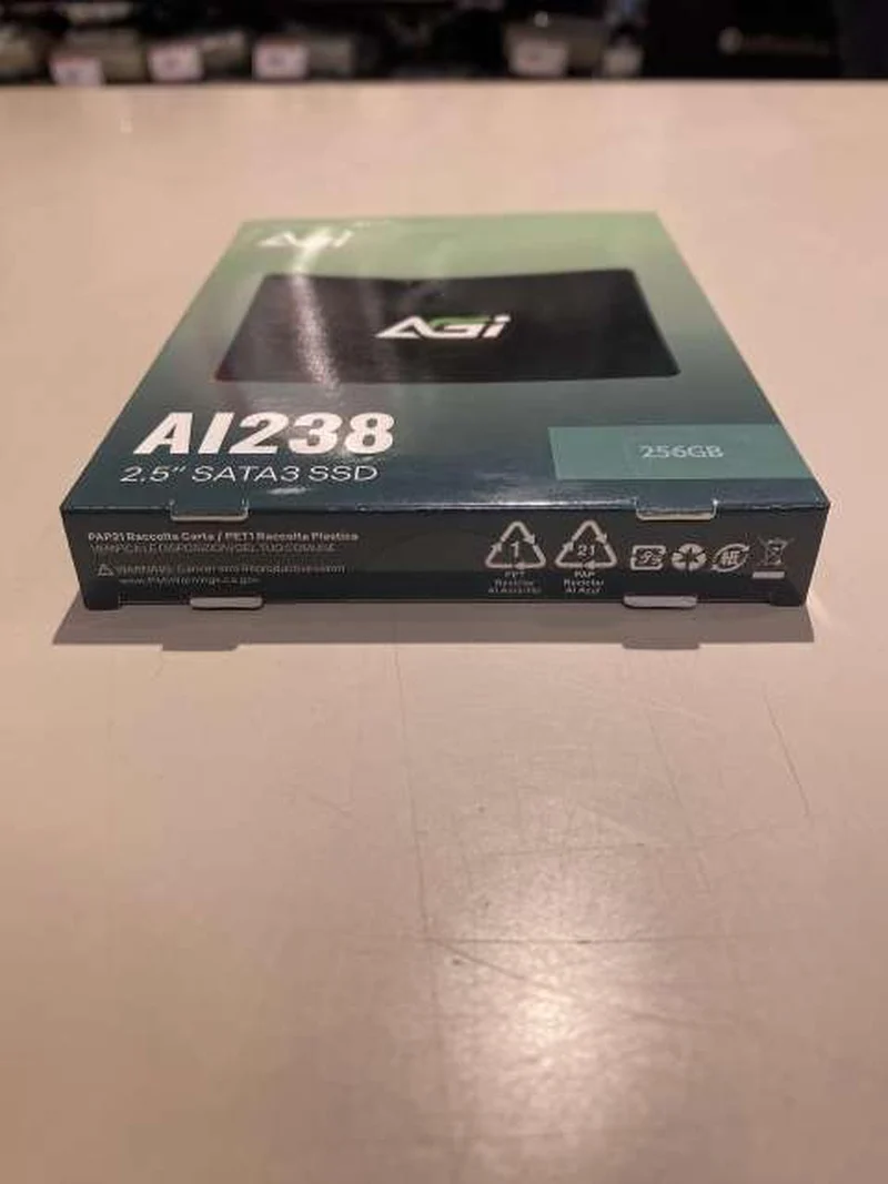 AGI SSD 251 GB–500 GB AGI256G25A