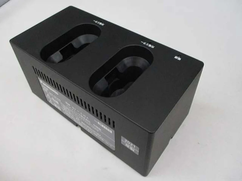 PANASONIC Mikrofon-Ladegerät WX-SZ200