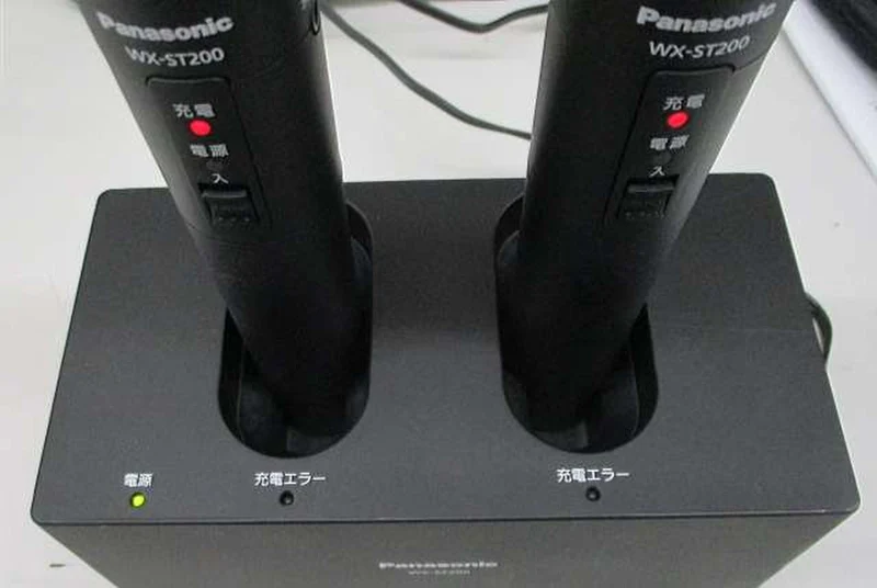 PANASONIC Mikrofon-Ladegerät WX-SZ200