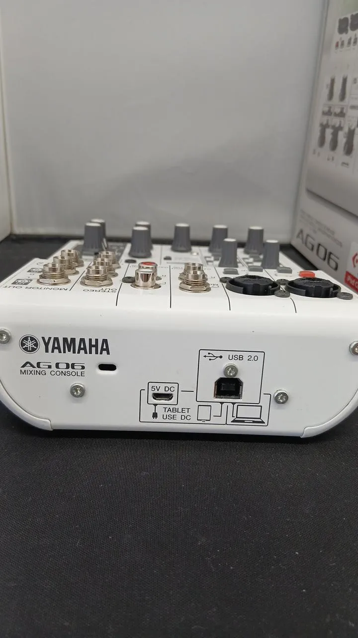 YAMAHA Mixer AG06MK2