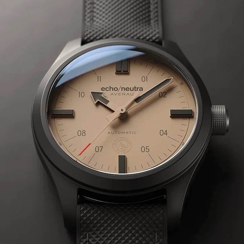 Averau Ceramic 3 Hand 42mm - Sand on Fabric Strap