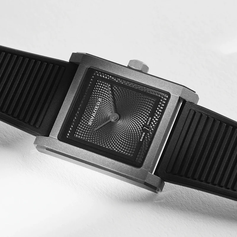 Rivanera Piccolo Guillochè 33mm - Black on Rubber Strap w/ Additional Strap