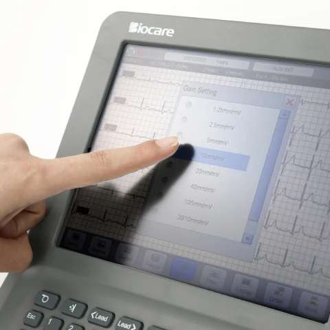 Biocare iE6 EKG-Gerät