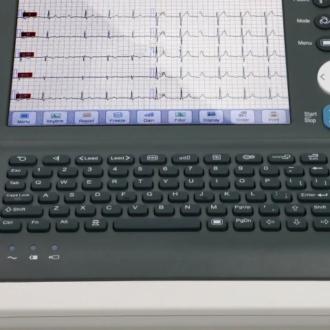 Biocare iE6 EKG-Gerät