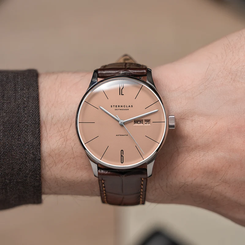 Berlin Automatic 38mm - Copper-Beige on Leather Strap