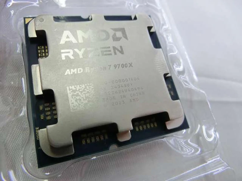 AMD Ryzen 7 9700X AMD CPU Ryzen 7 9700X