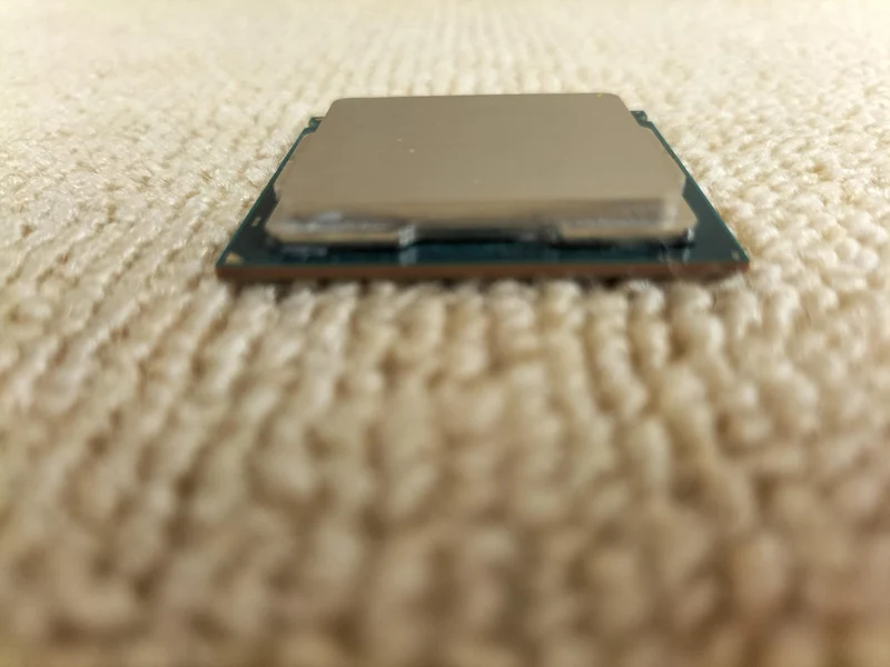 Intel Core i7-9700K CPU