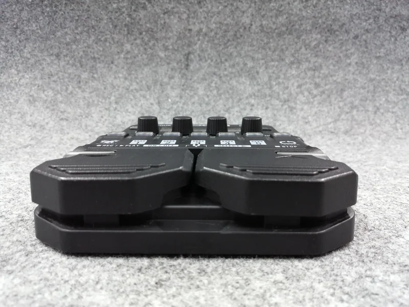 ZOOM Multi-Effekte G1 FOUR