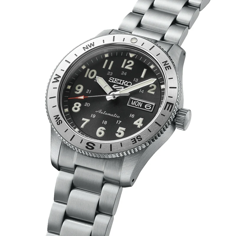 HDB006 5 Sports Field Series 41mm - Black on Bracelet