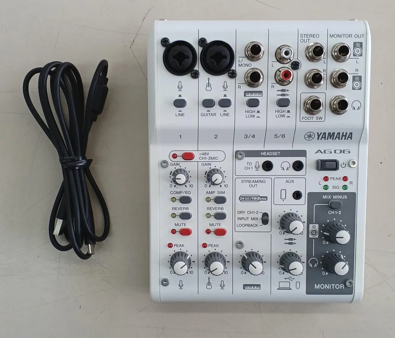 YAMAHA Mixer AG06MK2