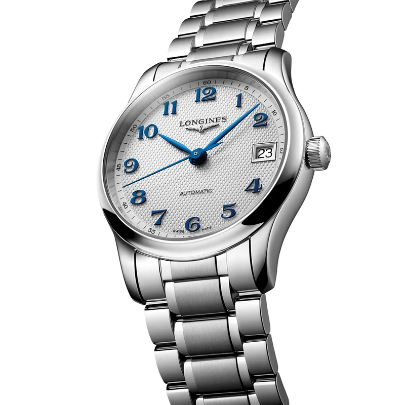 Master Collection 34mm - Silver on Bracelet