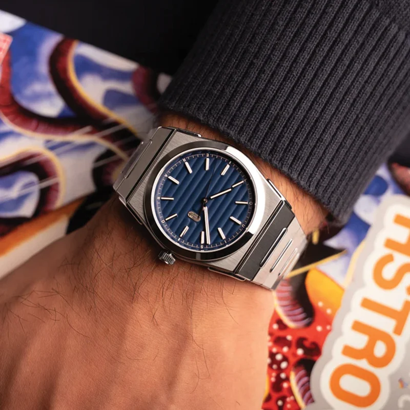 Louis Erard 2340 40mm - Blue on Bracelet