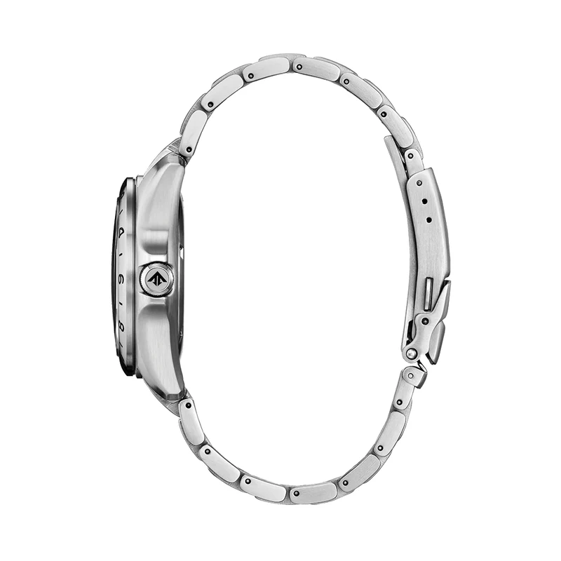 Promaster Land GMT 39.5mm - Red on Bracelet