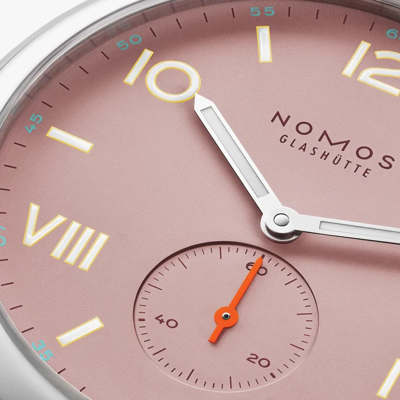 Club Campus Glass Back 38.5mm - Rose on Leather Strap