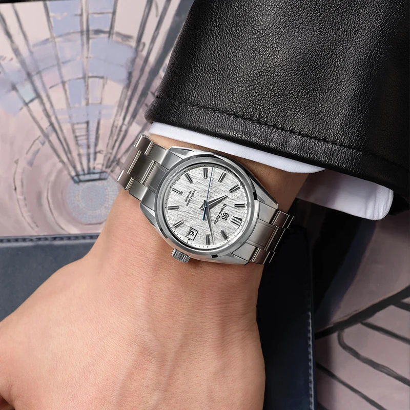 SLGH031 E9 "White Birch" Hi-Beat Ever-Brilliant Steel 40mm - White on Bracelet