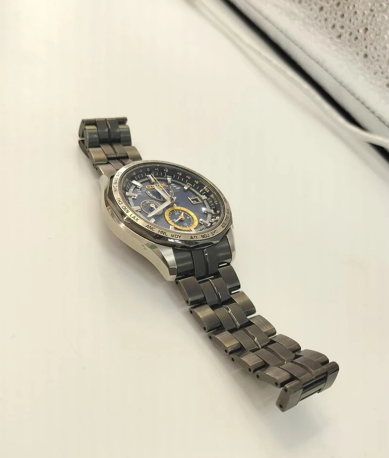 CITIZEN ATTESA 30-jähriges Jubiläumsmodell H820-T023185