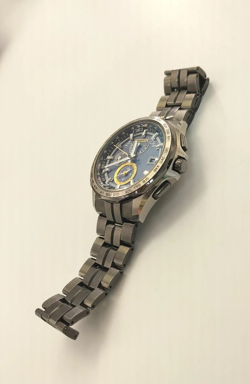 CITIZEN ATTESA 30-jähriges Jubiläumsmodell H820-T023185