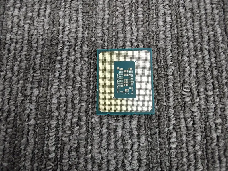 Intel Core i5-12400F CPU
