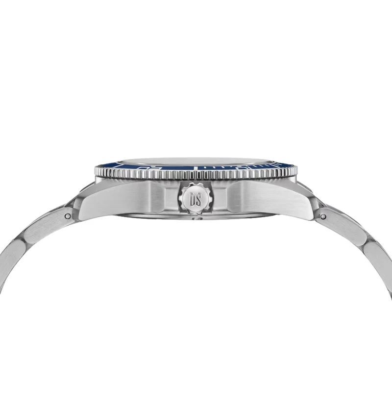 DS Action 40mm - Blue on Bracelet