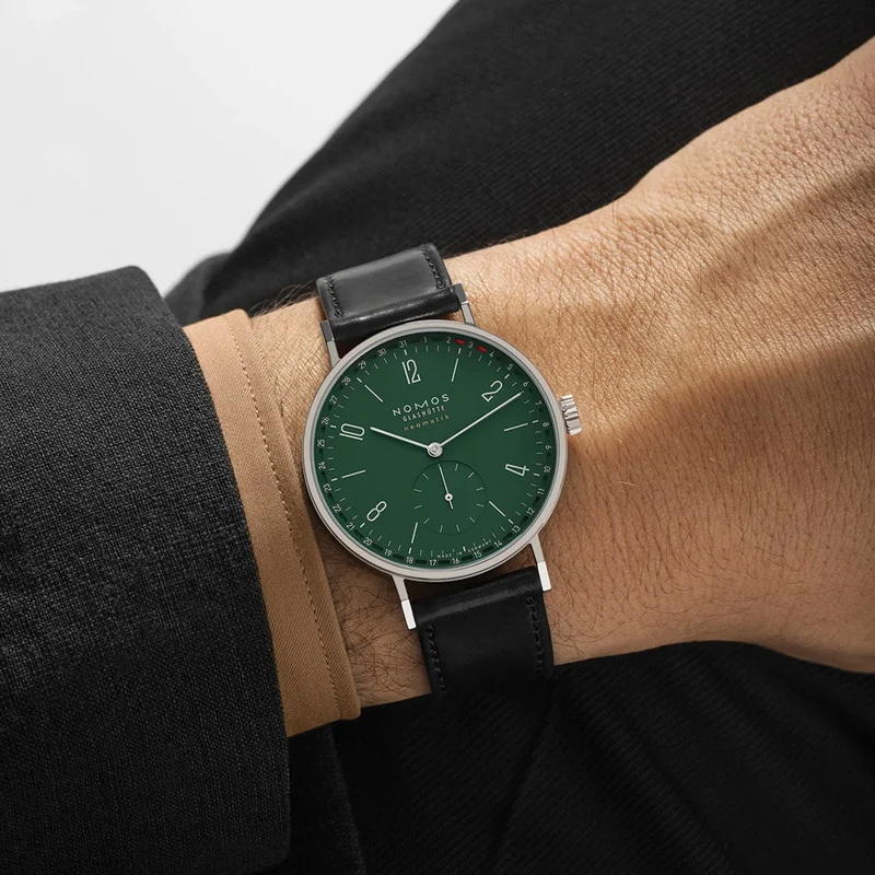 Tangente Neomatik Update 38.5mm - Forest Green on Leather Strap