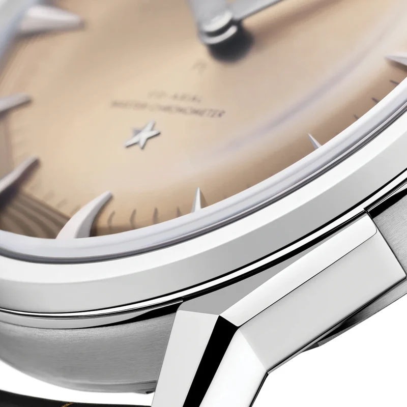 Constellation Observatory Platinum Gold 39.4mm - Yellow on Leather Strap