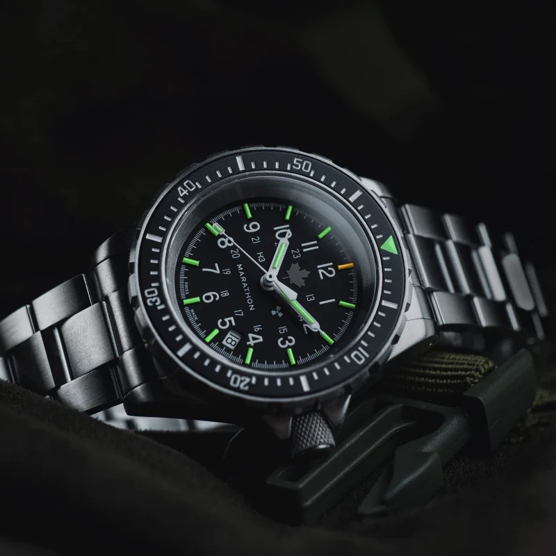 GSAR® Grey Maple Diver's Automatic Type II 41mm - Black on Bracelet