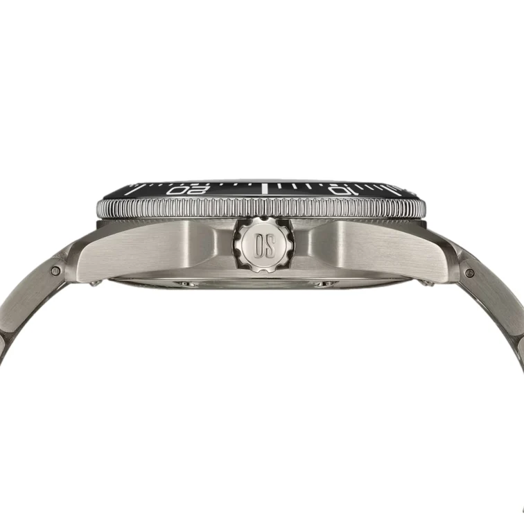 DS Action Diver “New DS Concept Extreme Shock Resistance” Titanium 38mm - Black, Pink Accents on Bracelet