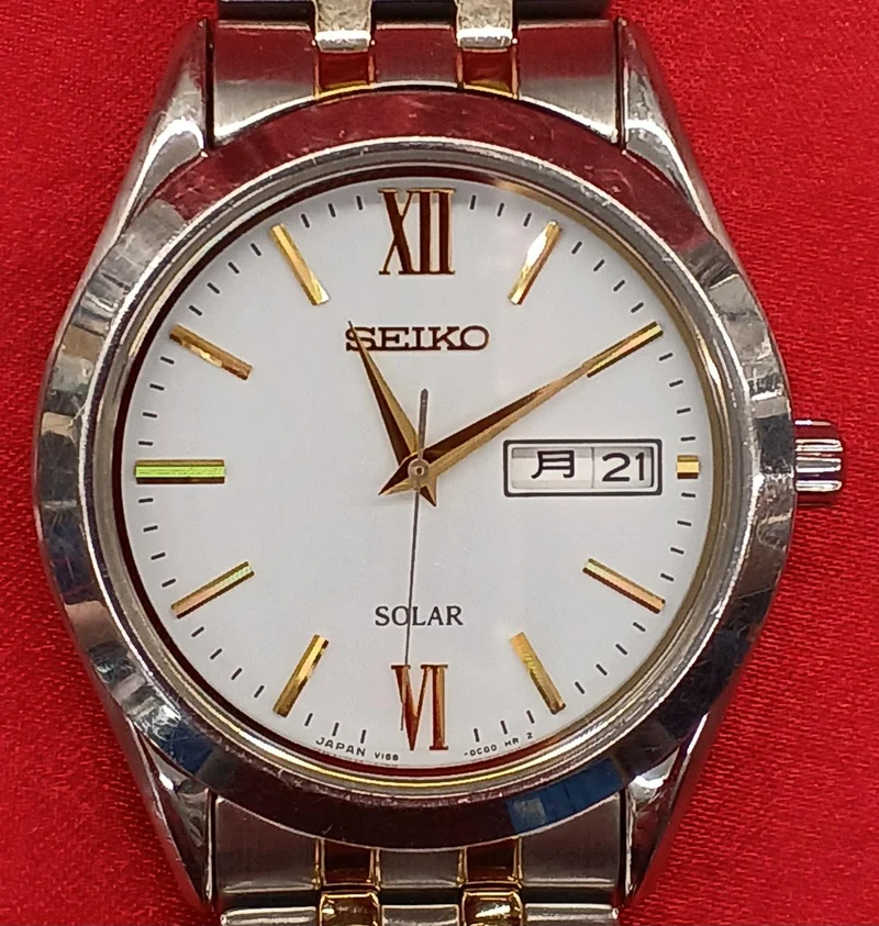 [SCHROTT] SEIKO Quarz-Analog-Armbanduhr V158-0BA0