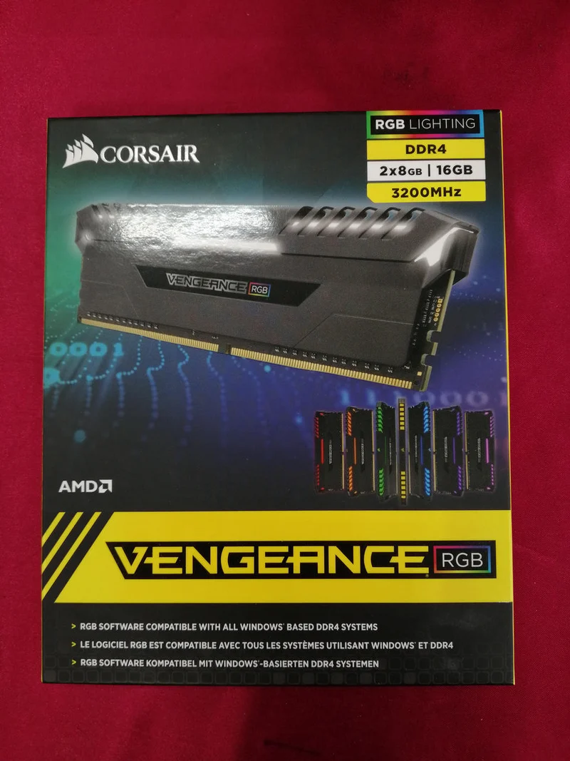 CORSAIR Arbeitsspeicher CMR16GX4M2Z3200C16