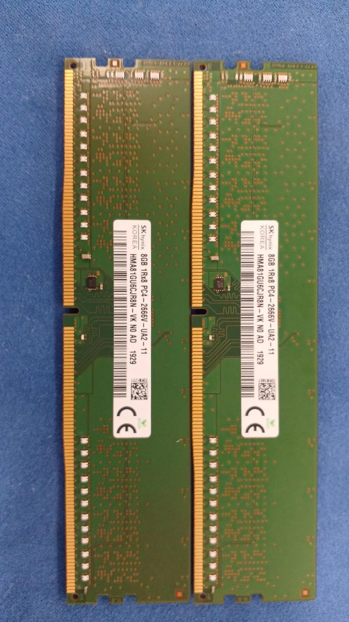 SK HYNIX Arbeitsspeicher (2 x 8 GB Riegel) HMA81GU6CJR8N-VK