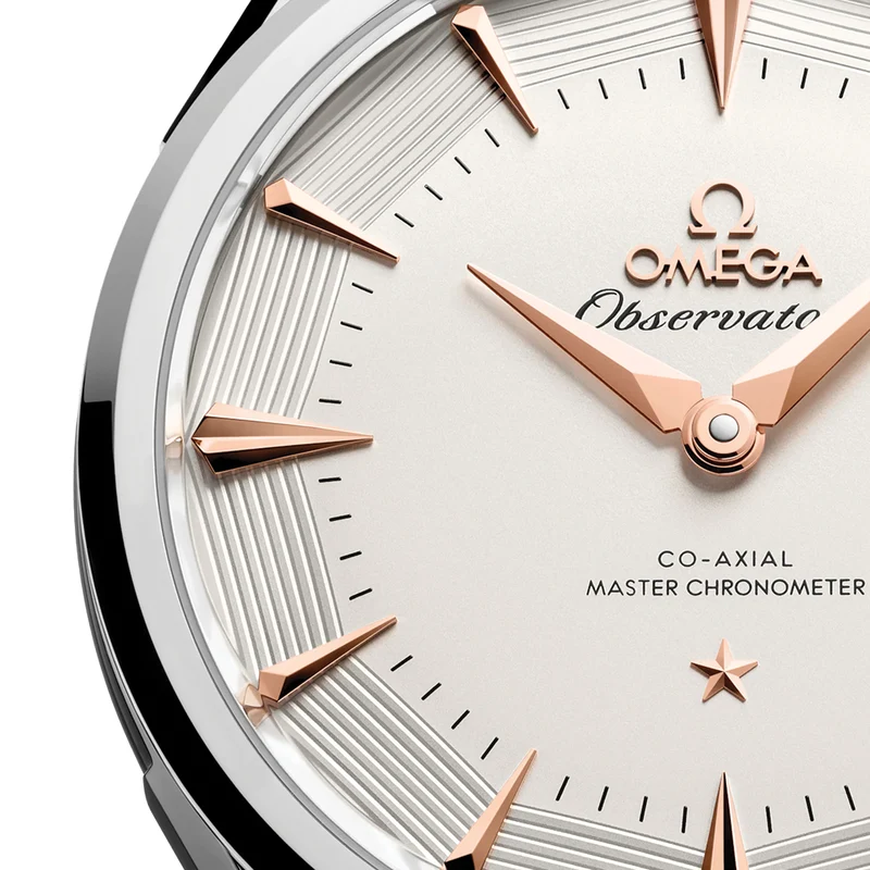 Constellation Observatory 39.4mm - White, Sedna™ Gold Accents on Leather Strap