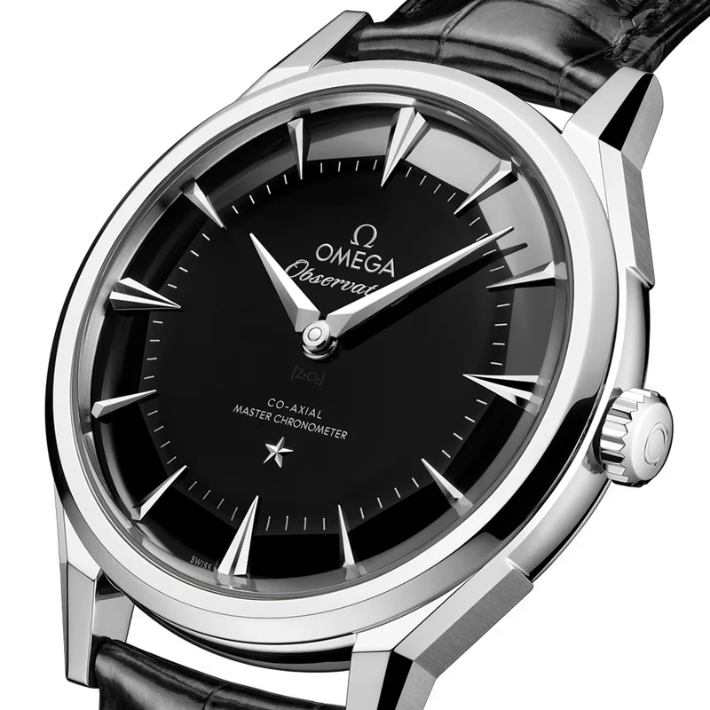 Constellation Observatory 39.4mm - Black on Leather Strap