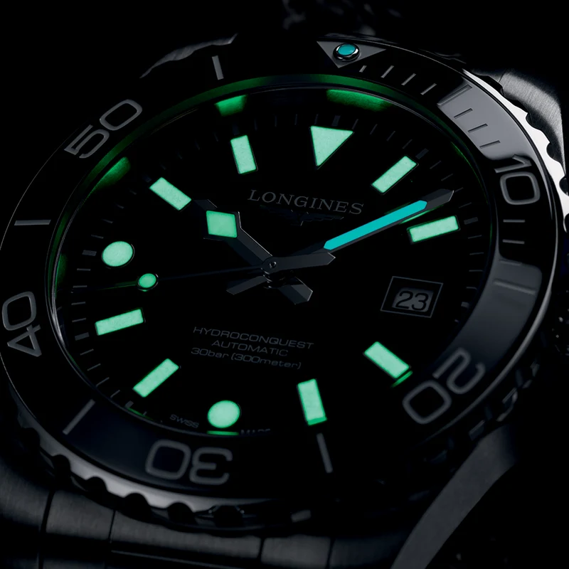 HydroConquest 42mm - Blue on Bracelet