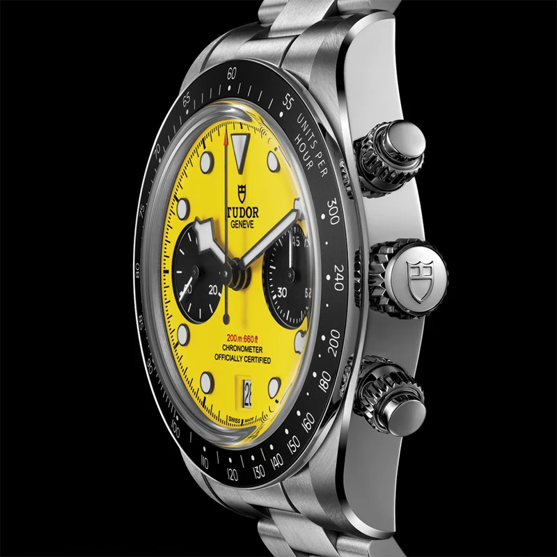 Black Bay Chrono 39mm - Yellow on Bracelet