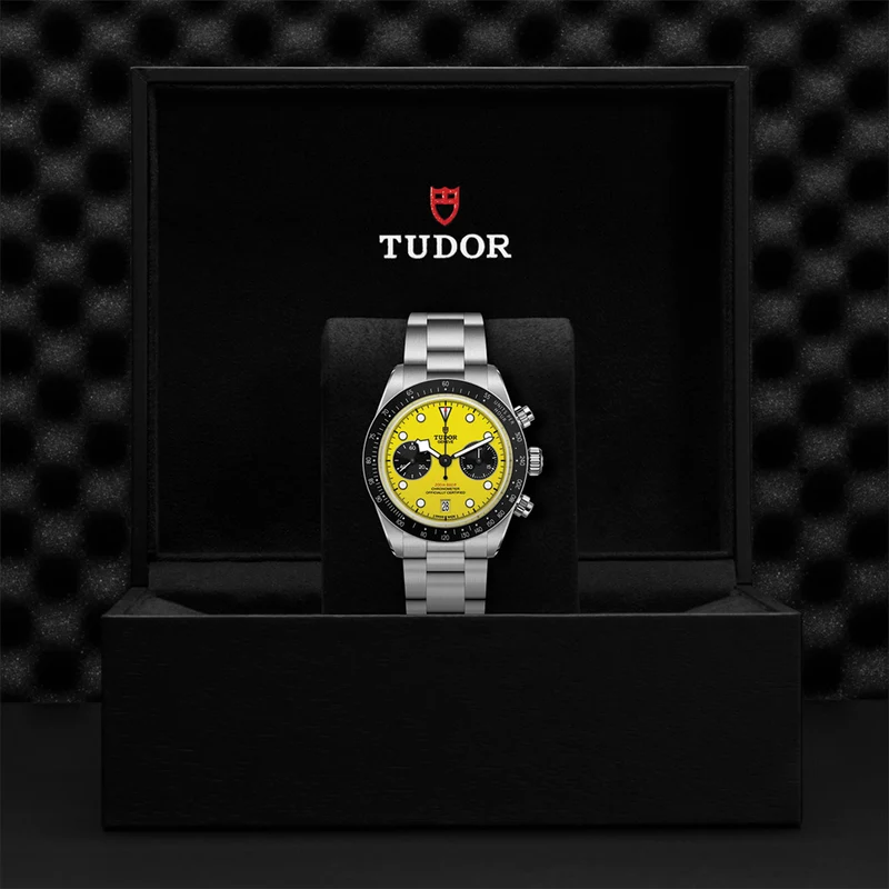 Black Bay Chrono 39mm - Yellow on Bracelet