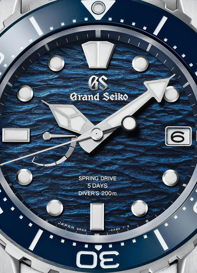SLGA023 "Ushio" Evolution 9 Spring Drive 5 Days 43.8mm - Blue on Bracelet