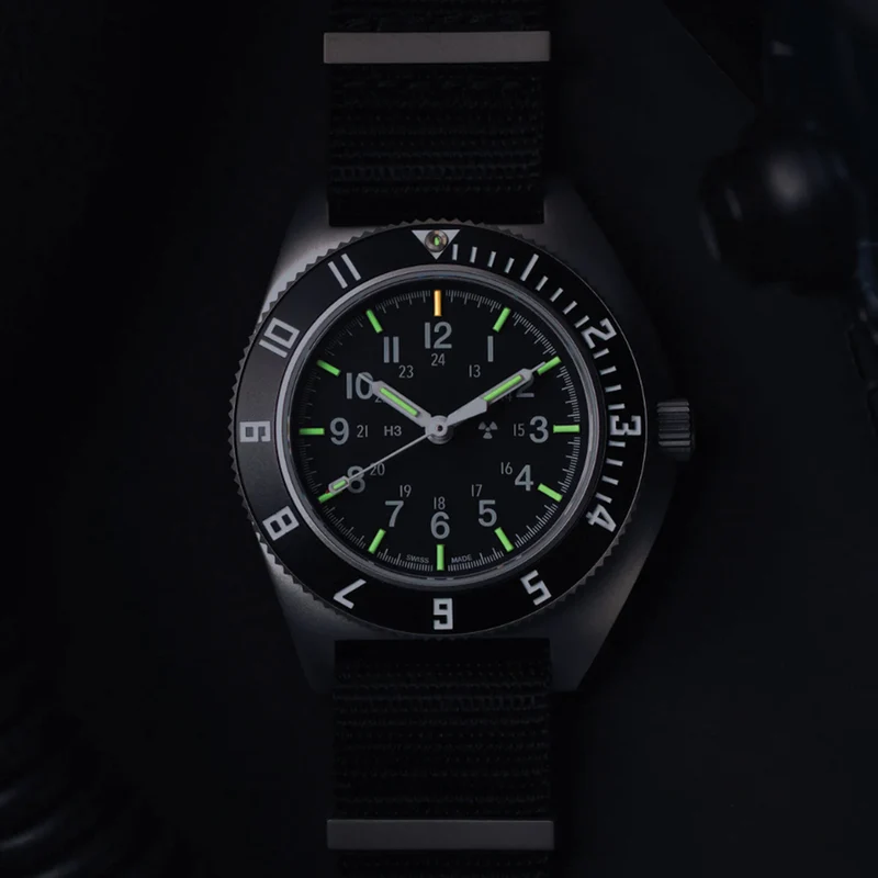 SSNAV No Date 41mm - Black on Nylon Defense Standard Strap