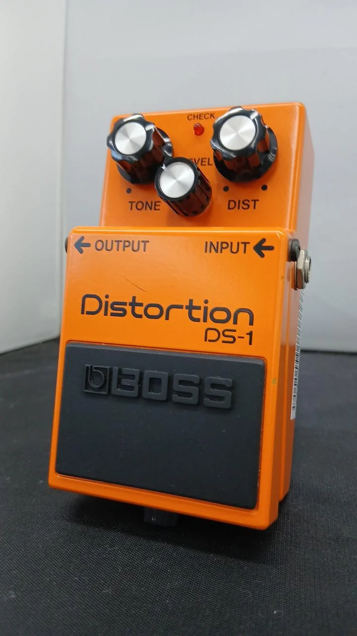 BOSS Effektpedal: DS-1