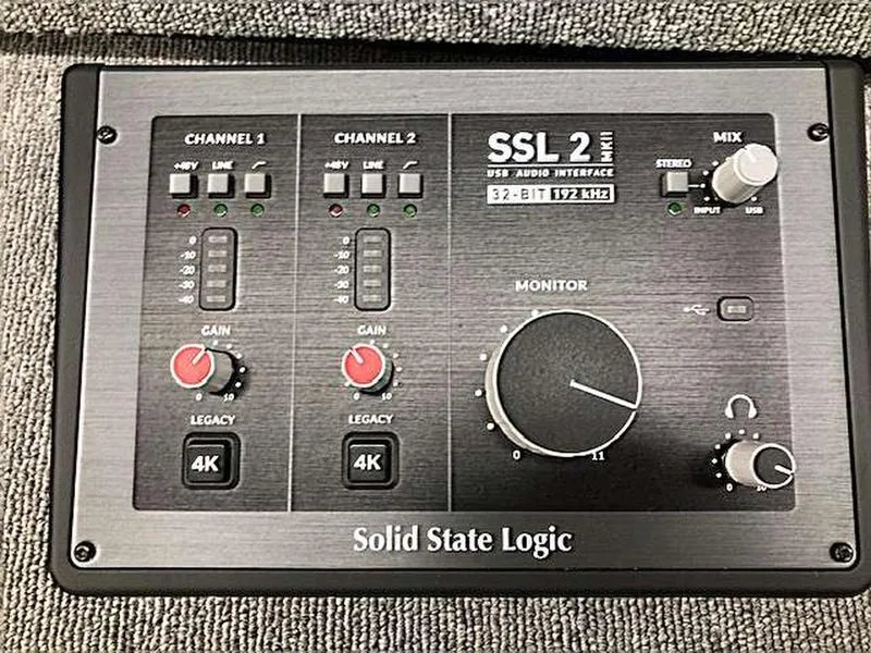SOLID STAGE LOGIC Audio-Interface: SSL2 MKII.