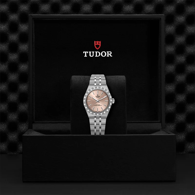 TUDOR Royal 30mm - Pink on Bracelet