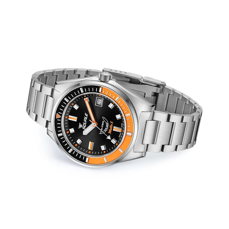 Matic S 39.5mm - Black, Orange Bezel on Bracelet
